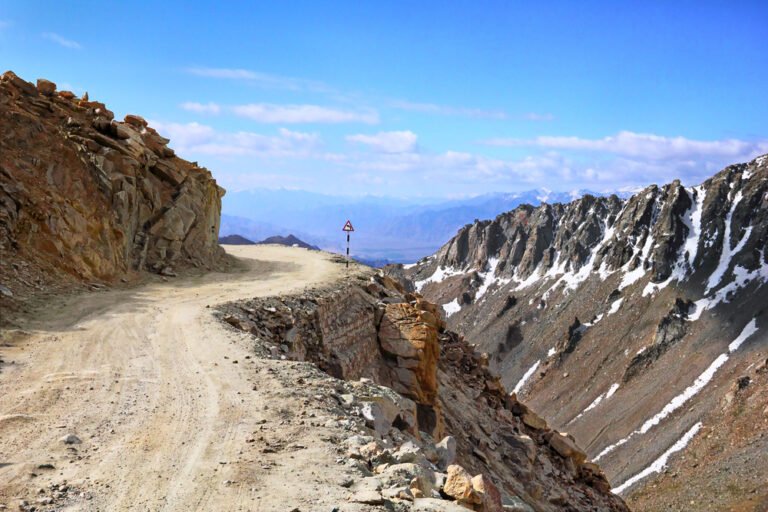 Manali to Leh Road Trip with Thrillbro – An Epic Himalayan Adventure